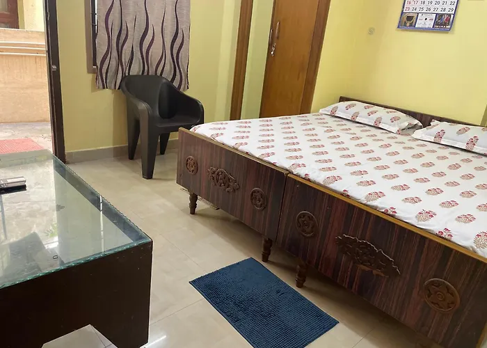 Krishna Home Stay - Double Room